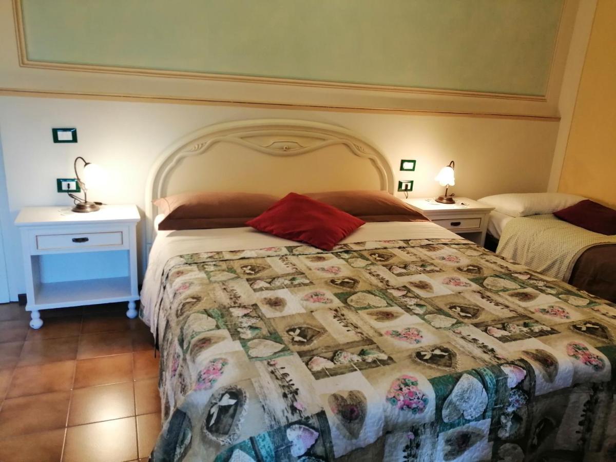 B&B San Nicola Serramazzoni Eksteriør bilde